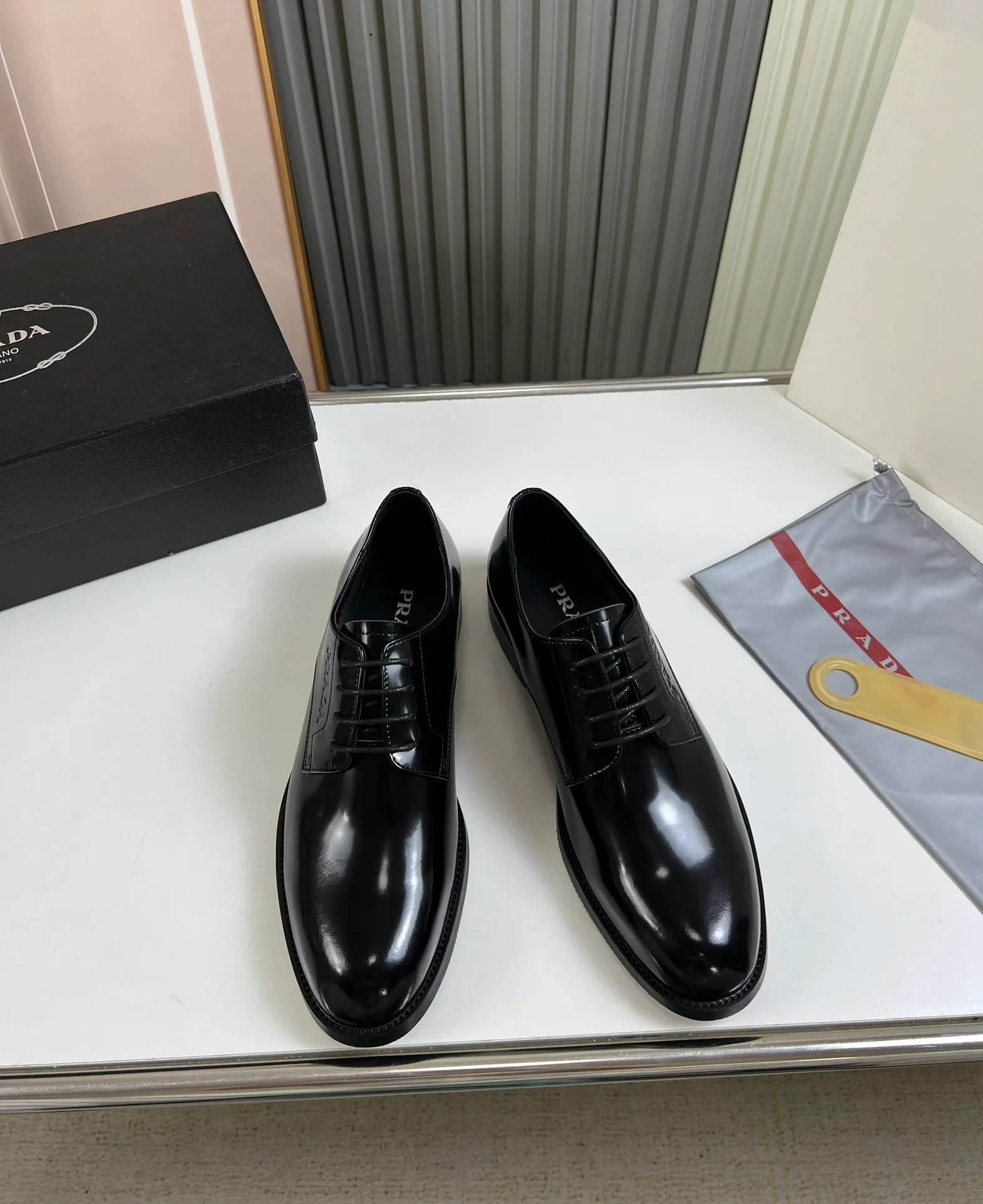 Men's shoes 💰520💰 Prada.PRADA men's business casual leather shoes, 1:1 shipment ⬆️Luxury and noble 👞All imported original brand leather, just to create a more comfortable wearing experience, upper: original open edge beaded cowhide ➕Imported full cow lining, original outsole ✔️36-45 (45 non-returnable)